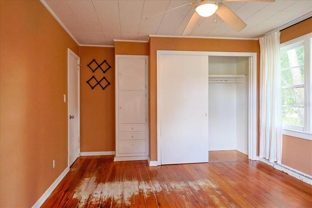 En Venta: $215,000 (3 camas, 2 baños, 1526 Pies cuadrados)