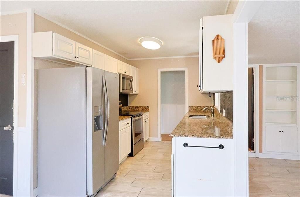 En Venta: $215,000 (3 camas, 2 baños, 1526 Pies cuadrados)