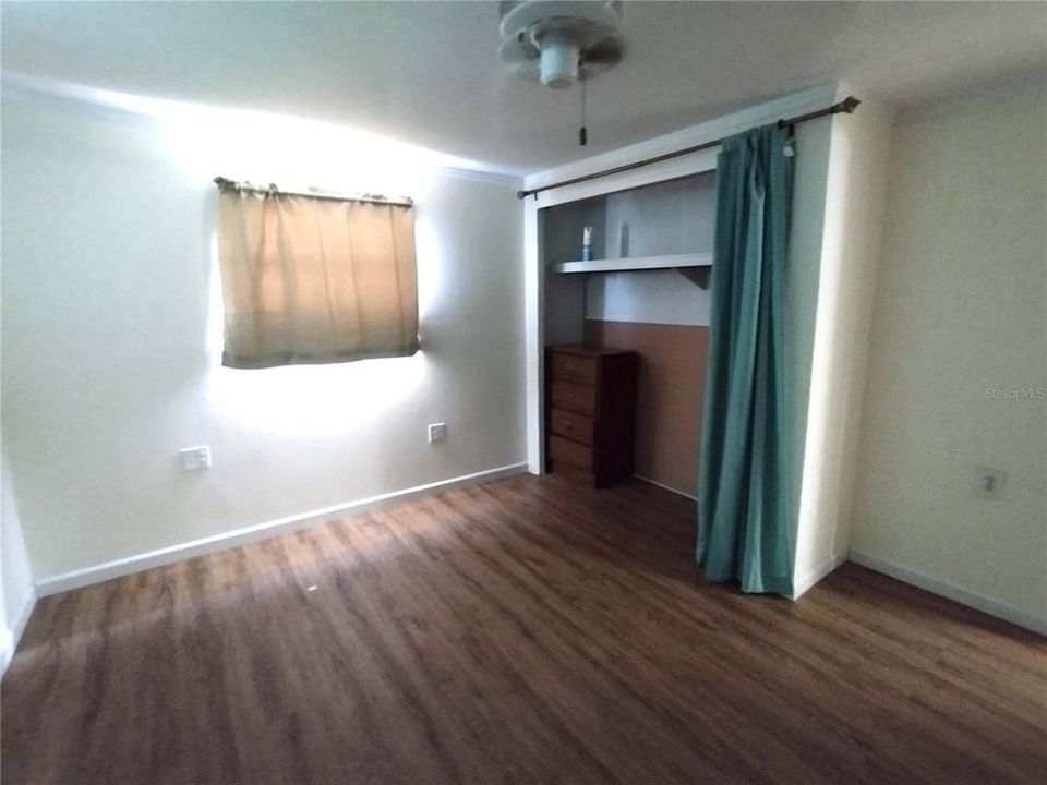 For Sale: $85,900 (2 beds, 1 baths, 768 Square Feet)