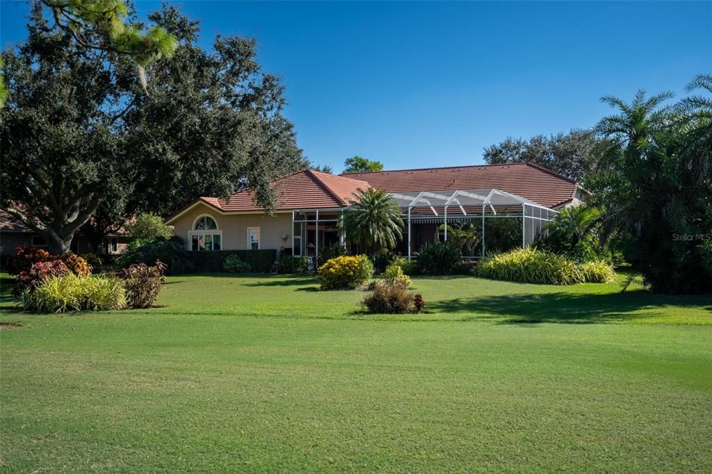 Active With Contract: $1,899,000 (4 beds, 3 baths, 4191 Square Feet)