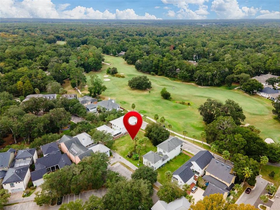 待售: $600,000 (0.18 acres)