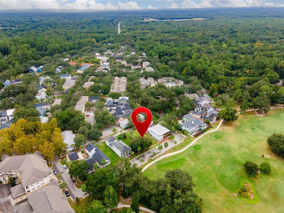 待售: $600,000 (0.18 acres)