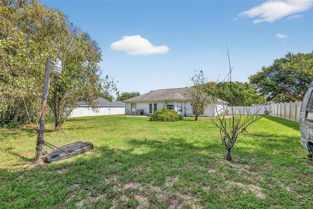 待售: $230,000 (3 贝兹, 2 浴室, 1615 平方英尺)