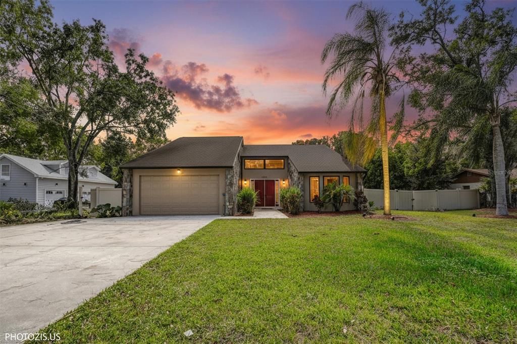 На продажу: $825,000 (4 спален, 3 ванн, 3496 Квадратных фут)