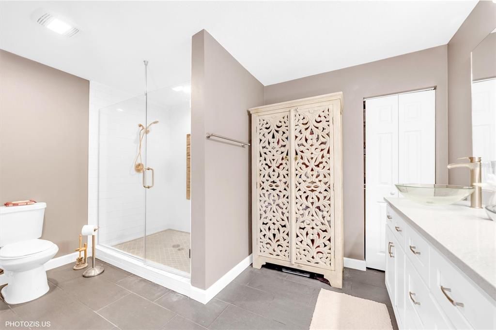 На продажу: $825,000 (4 спален, 3 ванн, 3496 Квадратных фут)