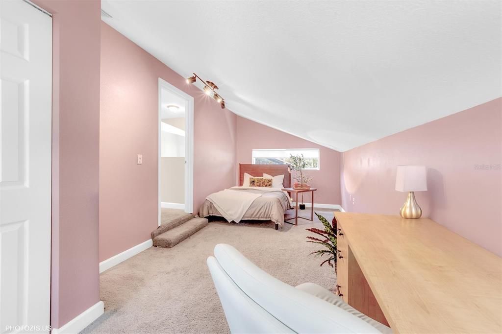 На продажу: $825,000 (4 спален, 3 ванн, 3496 Квадратных фут)