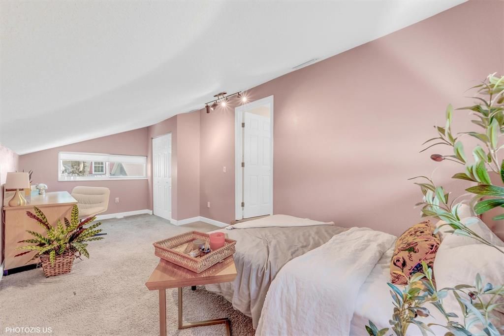 На продажу: $825,000 (4 спален, 3 ванн, 3496 Квадратных фут)