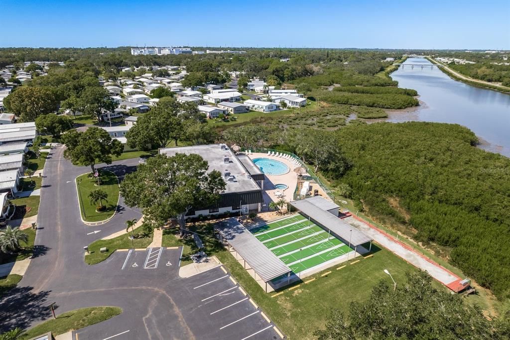 En Venta: $250,000 (2 camas, 2 baños, 1442 Pies cuadrados)