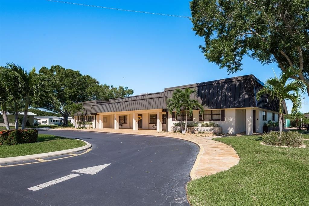 En Venta: $250,000 (2 camas, 2 baños, 1442 Pies cuadrados)