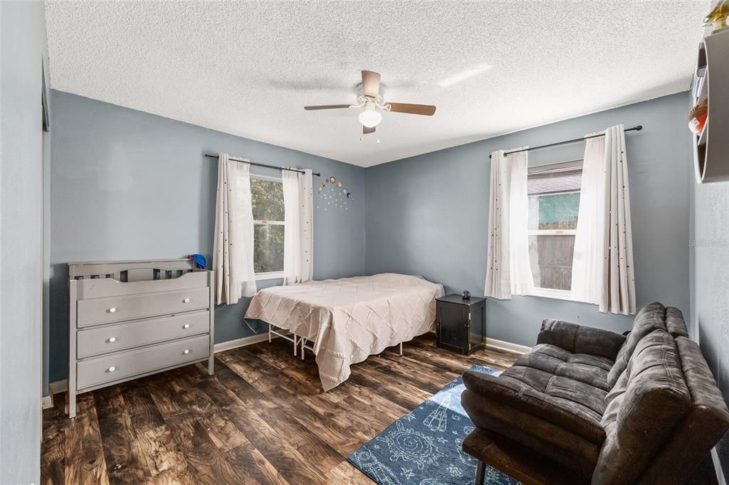 For Sale: $255,000 (3 beds, 2 baths, 2086 Square Feet)