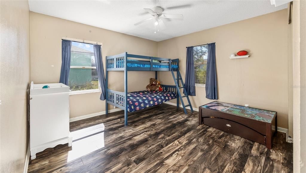 For Sale: $255,000 (3 beds, 2 baths, 2086 Square Feet)