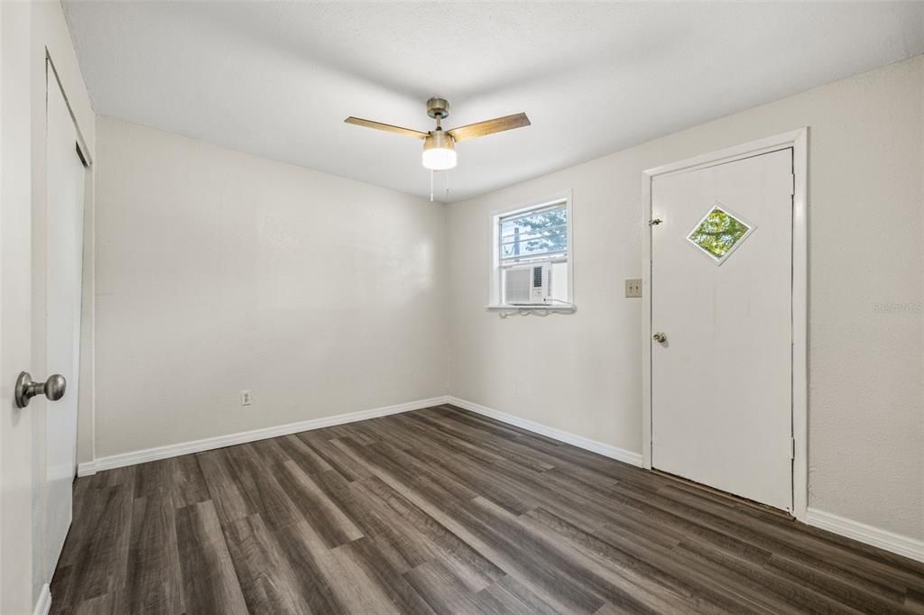 En Venta: $158,900 (2 camas, 2 baños, 1473 Pies cuadrados)