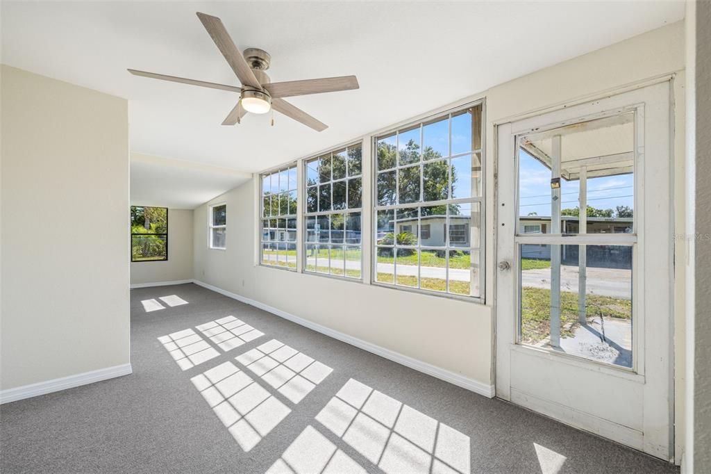 En Venta: $158,900 (2 camas, 2 baños, 1473 Pies cuadrados)