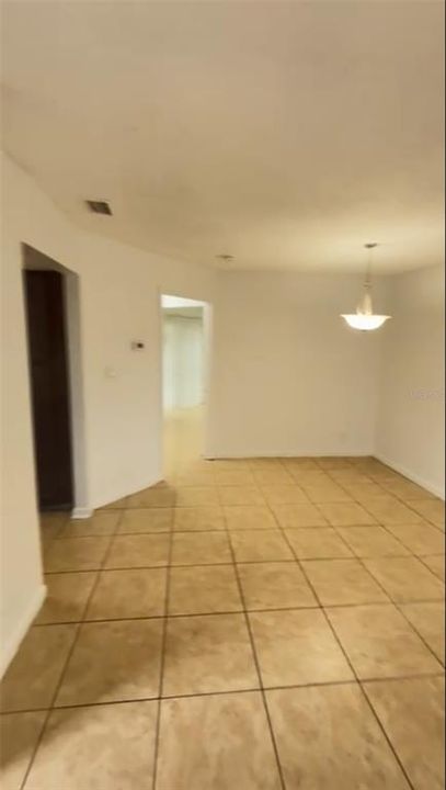 For Rent: $1,190 (1 beds, 1 baths, 642 Square Feet)