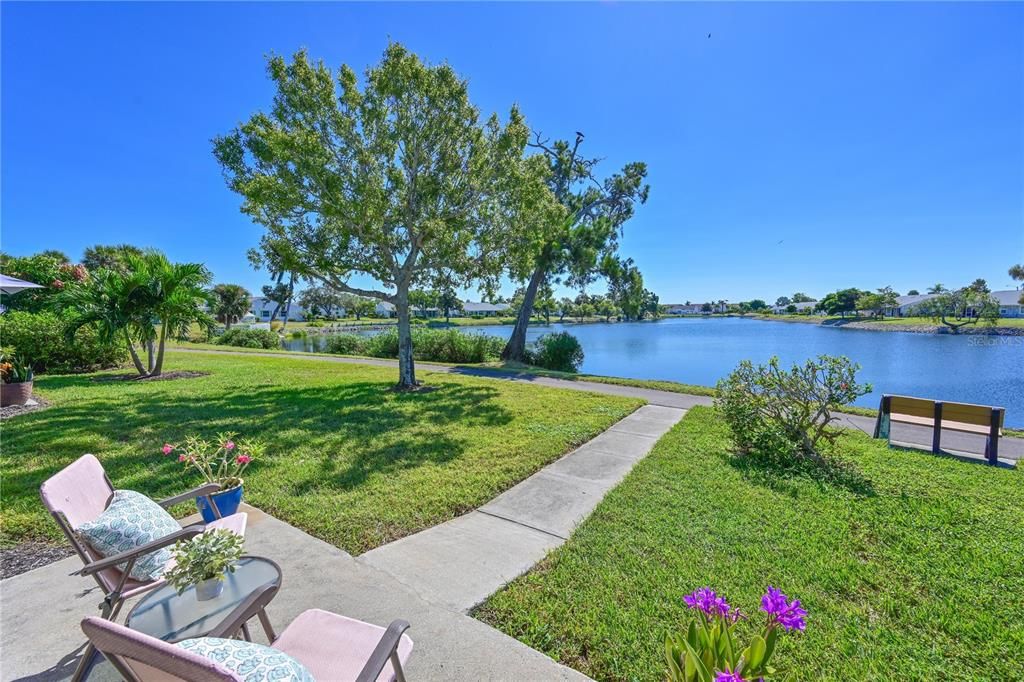 Под контрактом: $325,000 (2 спален, 2 ванн, 1321 Квадратных фут)