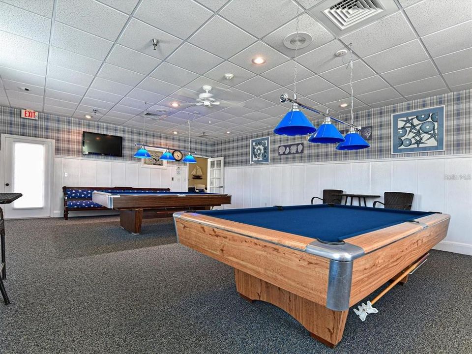 Под контрактом: $325,000 (2 спален, 2 ванн, 1321 Квадратных фут)