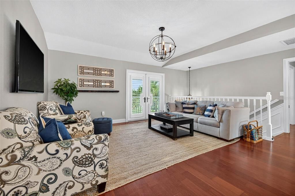 待售: $1,285,000 (3 贝兹, 2 浴室, 2336 平方英尺)