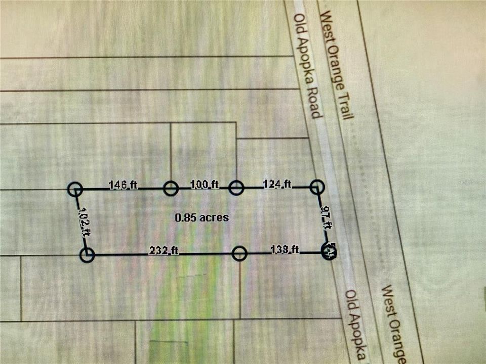 Activo con contrato: $125,000 (0.85 acres)