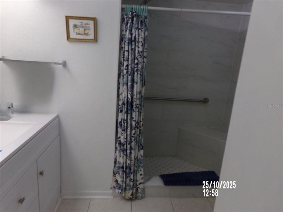 待售: $239,500 (2 贝兹, 2 浴室, 1306 平方英尺)