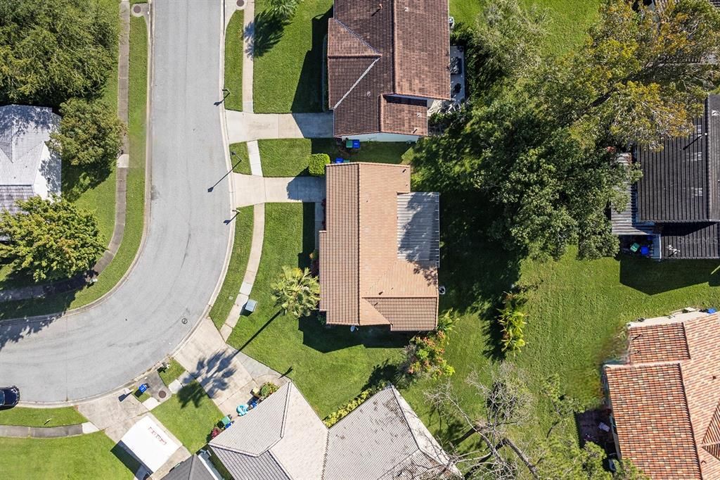 合同活跃: $315,000 (2 贝兹, 2 浴室, 1070 平方英尺)