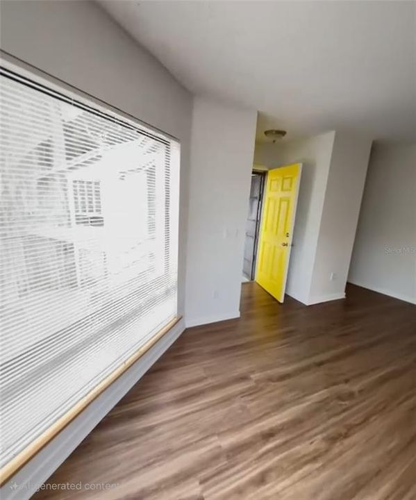 For Rent: $1,300 (2 beds, 1 baths, 867 Square Feet)