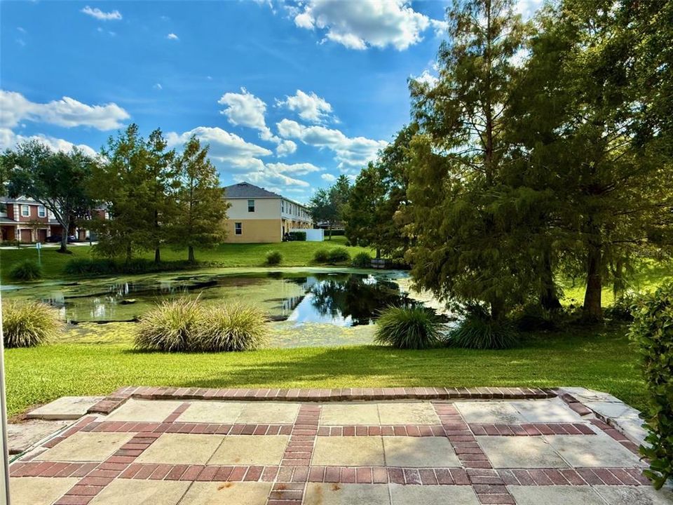 For Rent: $2,150 (3 beds, 2 baths, 1593 Square Feet)