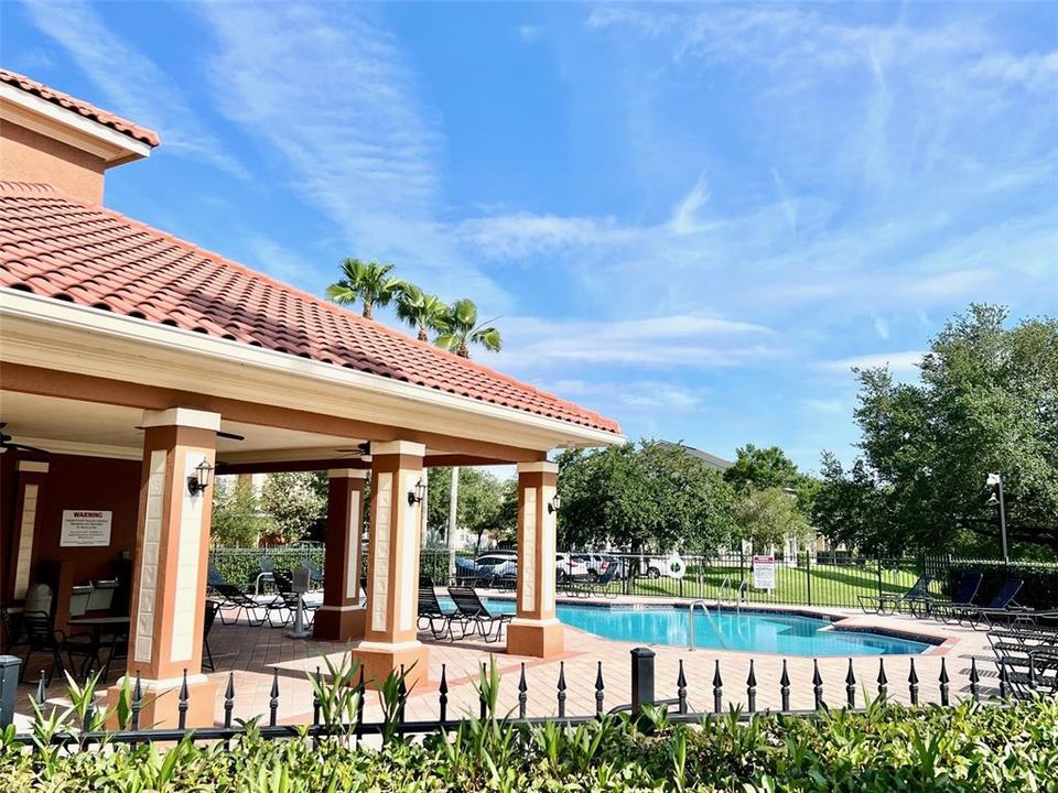 For Rent: $2,150 (3 beds, 2 baths, 1593 Square Feet)