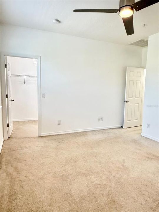 For Rent: $2,150 (3 beds, 2 baths, 1593 Square Feet)
