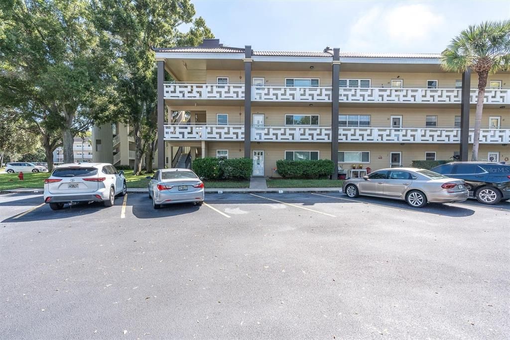 For Rent: $1,650 (2 beds, 2 baths, 1370 Square Feet)