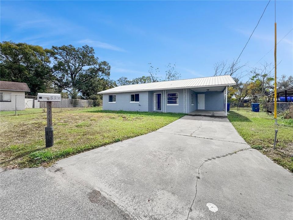 For Rent: $1,700 (3 beds, 1 baths, 1011 Square Feet)