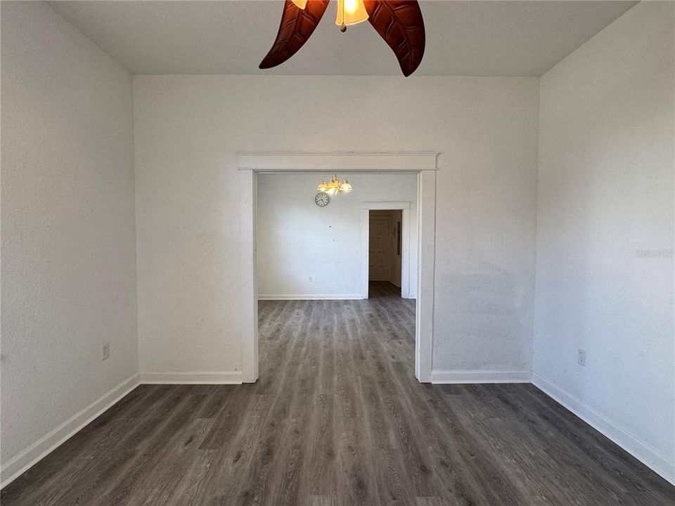 For Rent: $1,745 (3 beds, 1 baths, 1103 Square Feet)