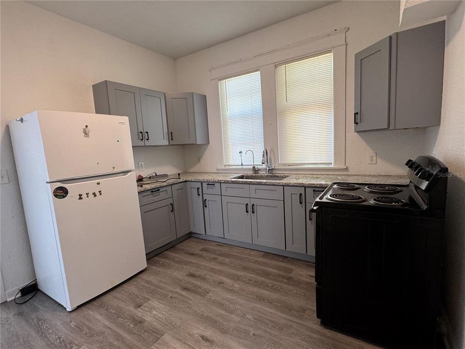 For Rent: $1,745 (3 beds, 1 baths, 1103 Square Feet)