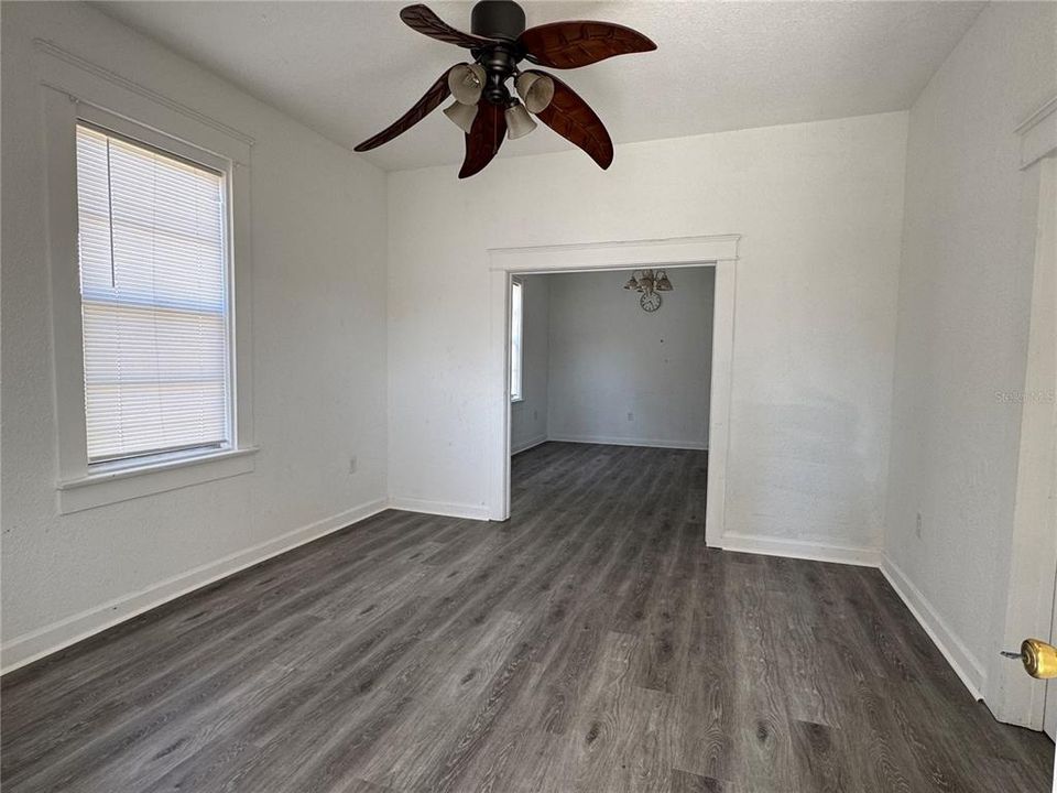 For Rent: $1,745 (3 beds, 1 baths, 1103 Square Feet)