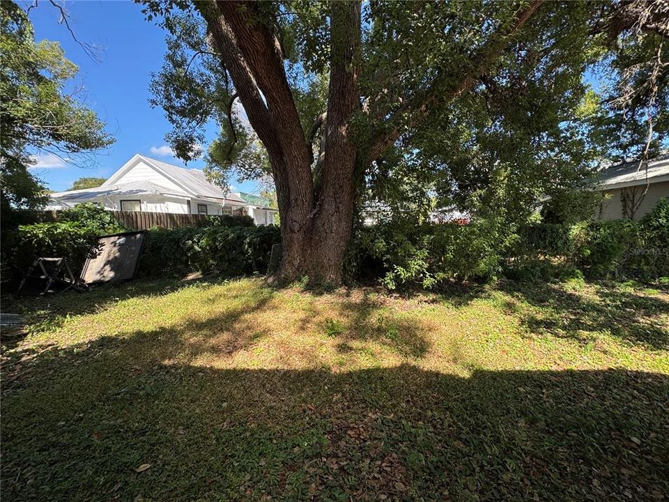 For Rent: $1,745 (3 beds, 1 baths, 1103 Square Feet)