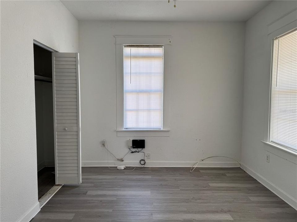 For Rent: $1,745 (3 beds, 1 baths, 1103 Square Feet)