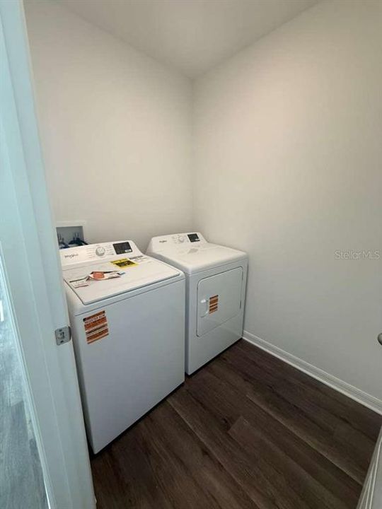 For Rent: $2,300 (4 beds, 2 baths, 1665 Square Feet)