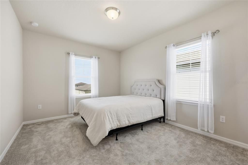 For Sale: $675,000 (5 beds, 4 baths, 3508 Square Feet)