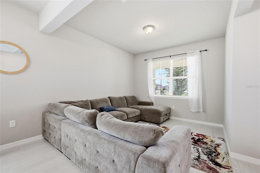 For Sale: $675,000 (5 beds, 4 baths, 3508 Square Feet)