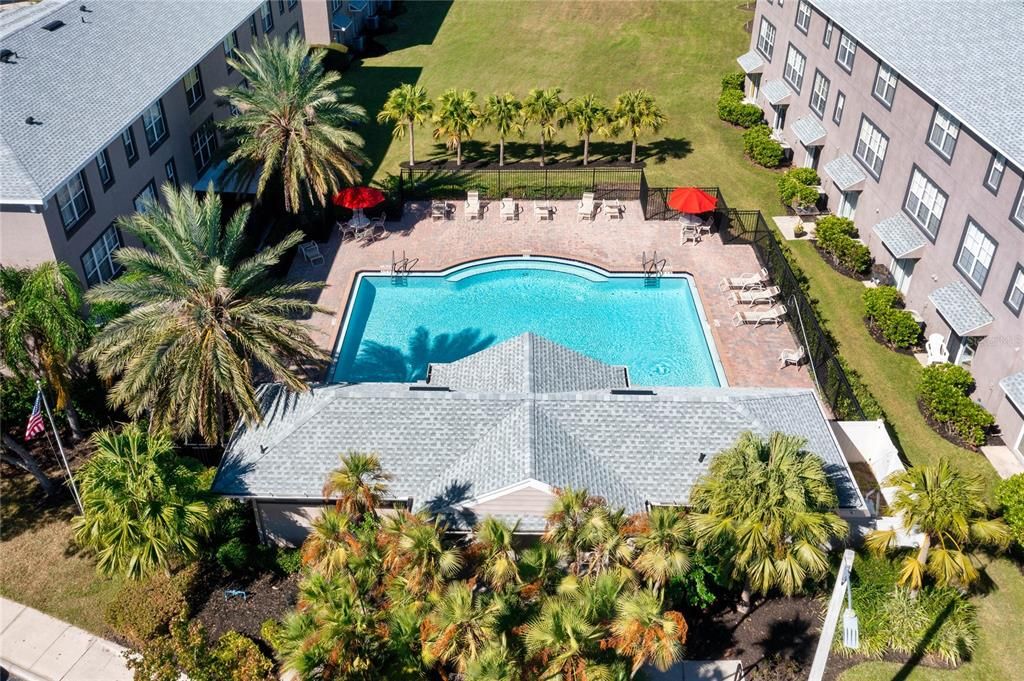 For Sale: $310,000 (3 beds, 3 baths, 1995 Square Feet)