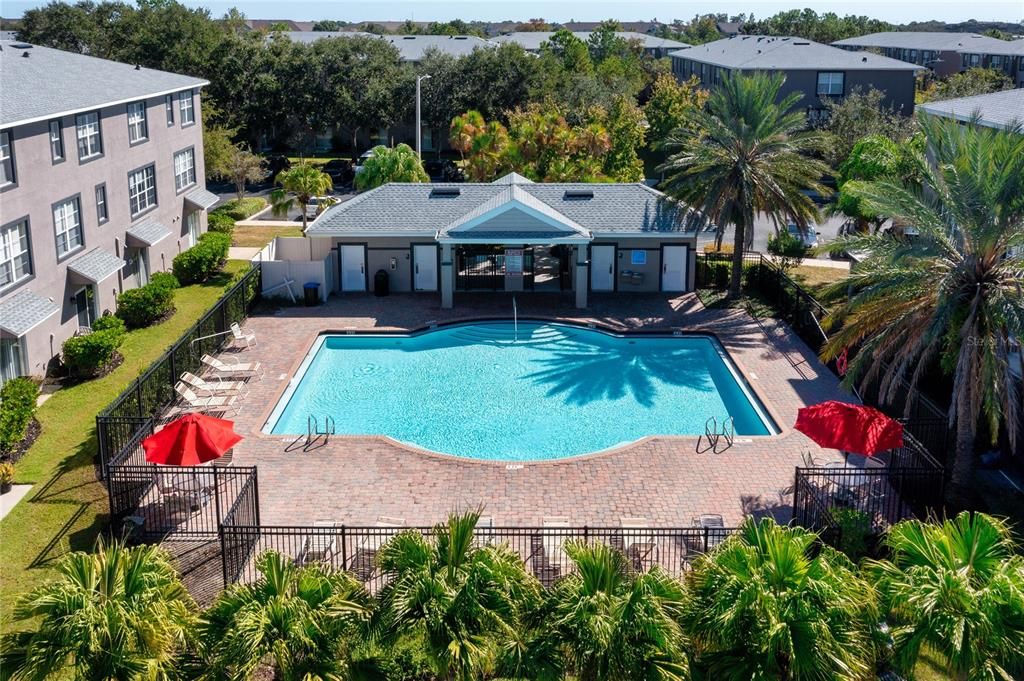 For Sale: $310,000 (3 beds, 3 baths, 1995 Square Feet)