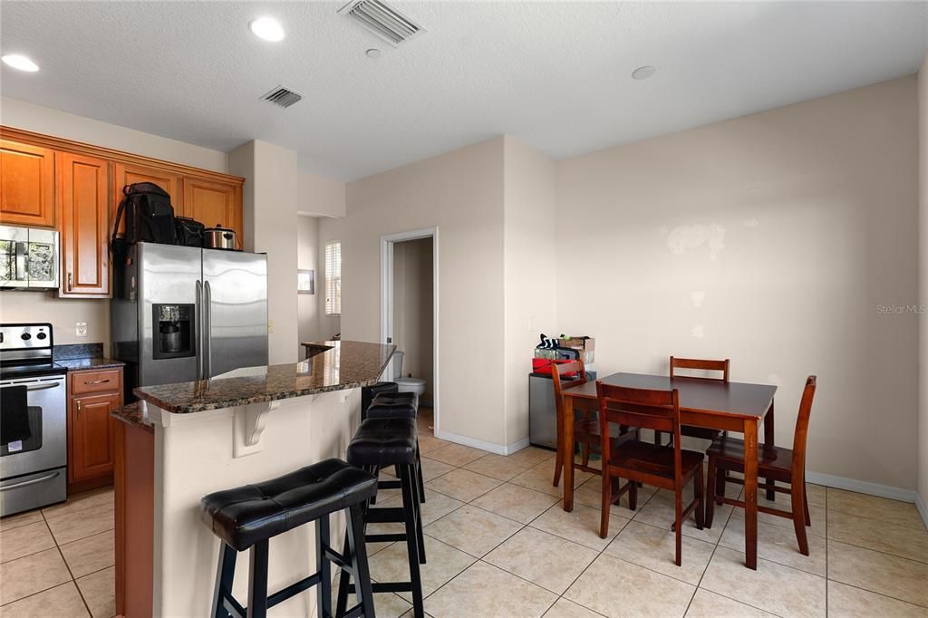 For Sale: $310,000 (3 beds, 3 baths, 1995 Square Feet)