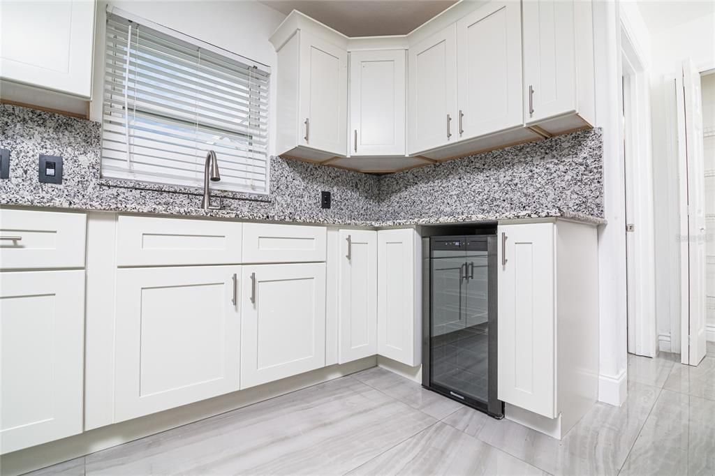 Active With Contract: $2,990 (4 beds, 2 baths, 1530 Square Feet)