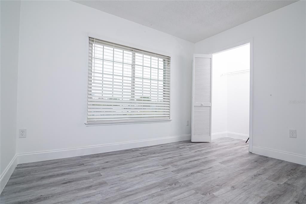 Active With Contract: $2,990 (4 beds, 2 baths, 1530 Square Feet)