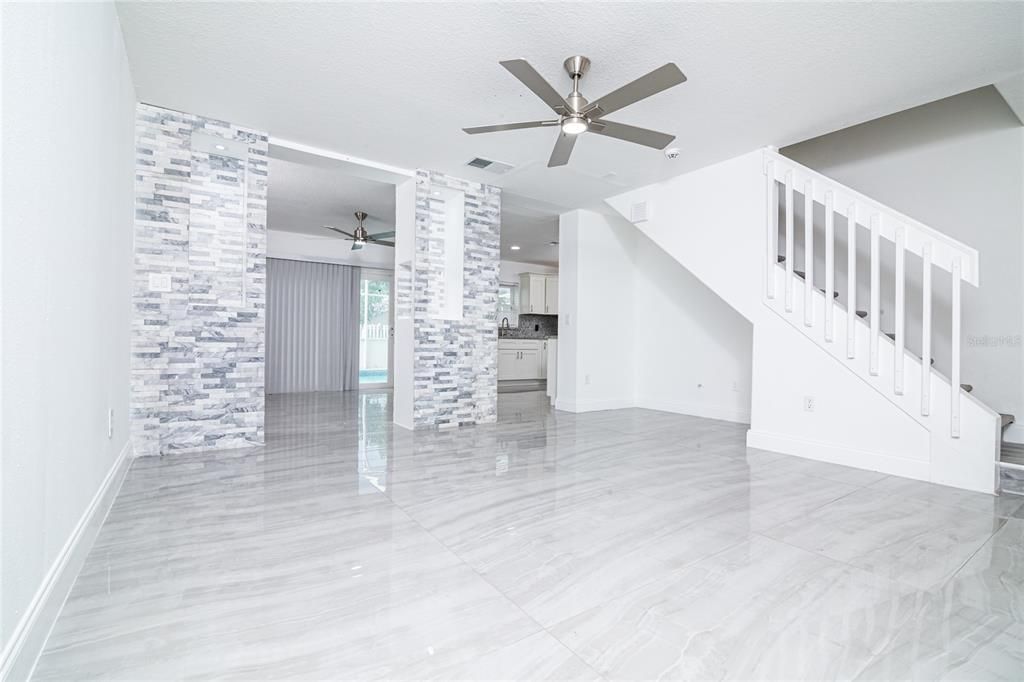 Active With Contract: $2,990 (4 beds, 2 baths, 1530 Square Feet)