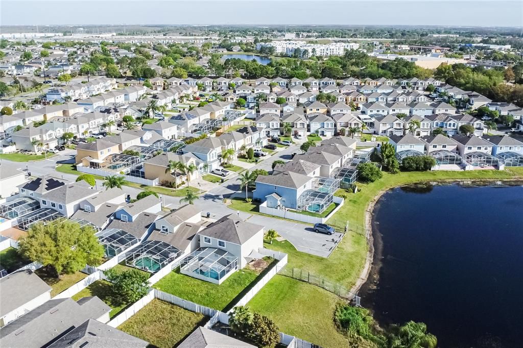 Active With Contract: $2,990 (4 beds, 2 baths, 1530 Square Feet)