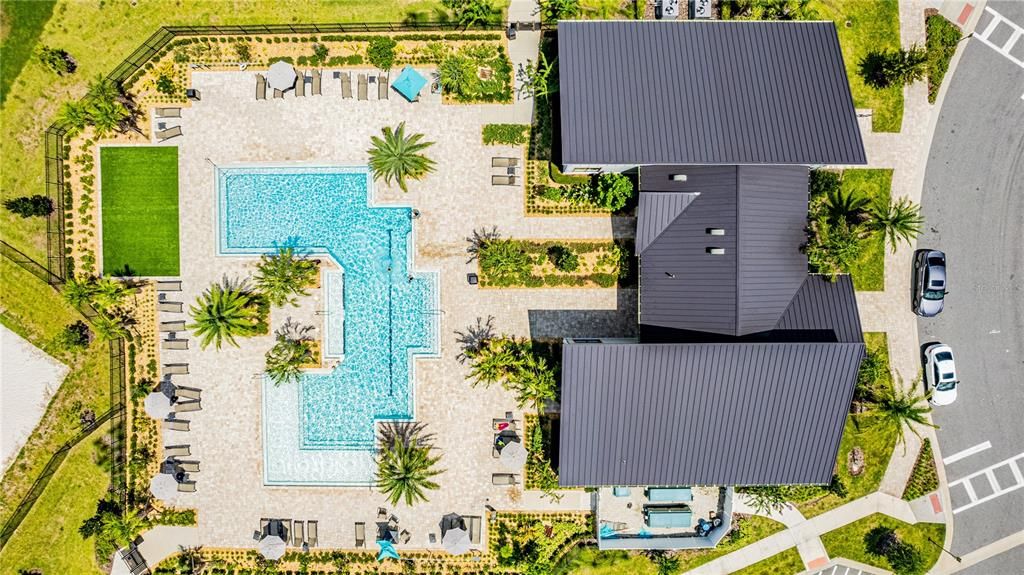 出租: $3,200 (4 贝兹, 2 浴室, 2683 平方英尺)