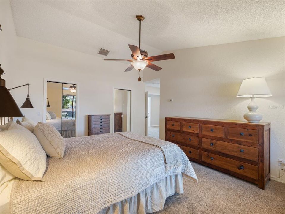 For Sale: $875,000 (4 beds, 3 baths, 2670 Square Feet)