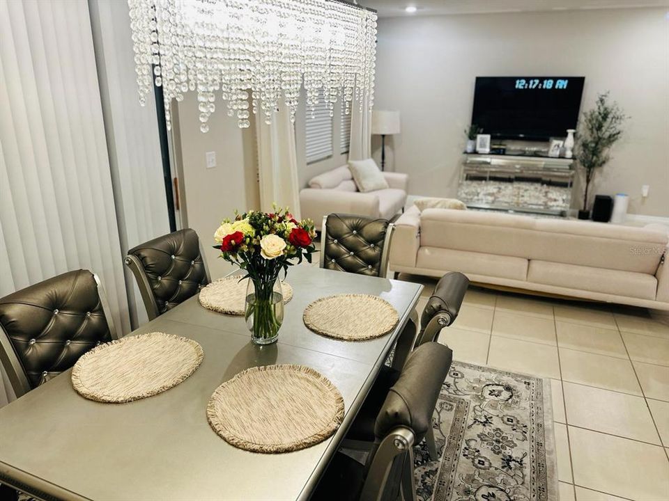 For Rent: $3,495 (4 beds, 3 baths, 2756 Square Feet)