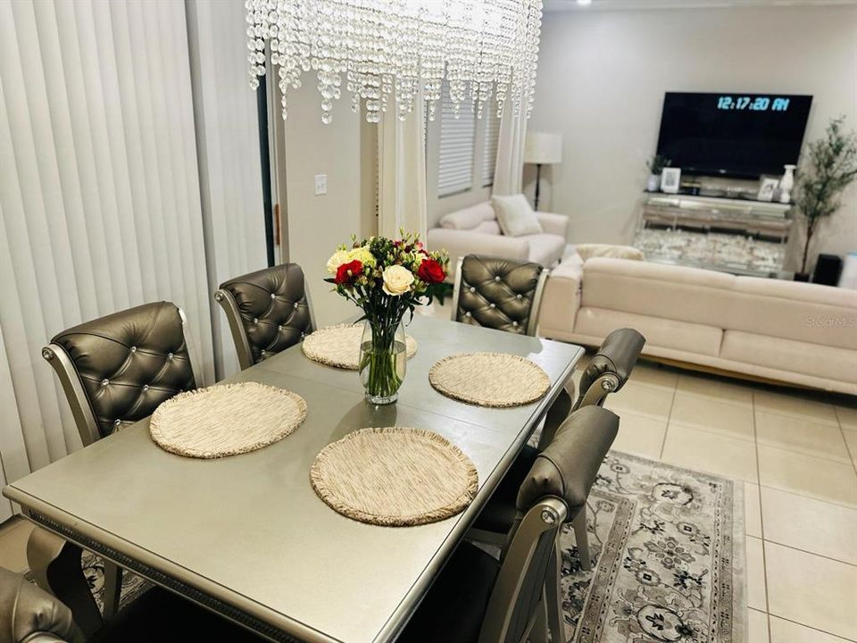 For Rent: $3,495 (4 beds, 3 baths, 2756 Square Feet)