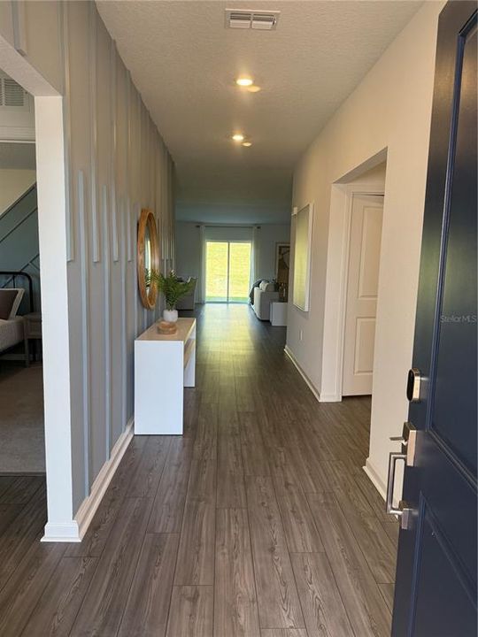 For Rent: $2,300 (4 beds, 3 baths, 2237 Square Feet)